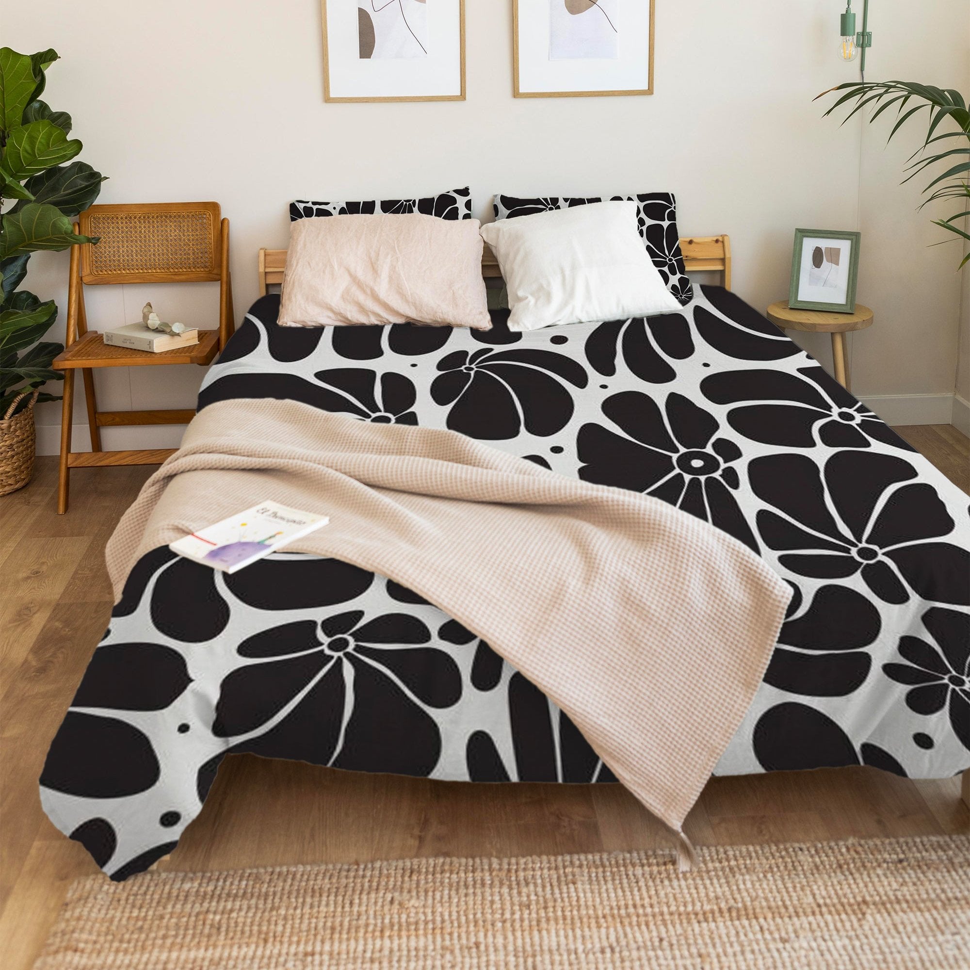 Abstract Black White Retro 70s Floral Cotton Duvet Cover Set BLOSSOM ...